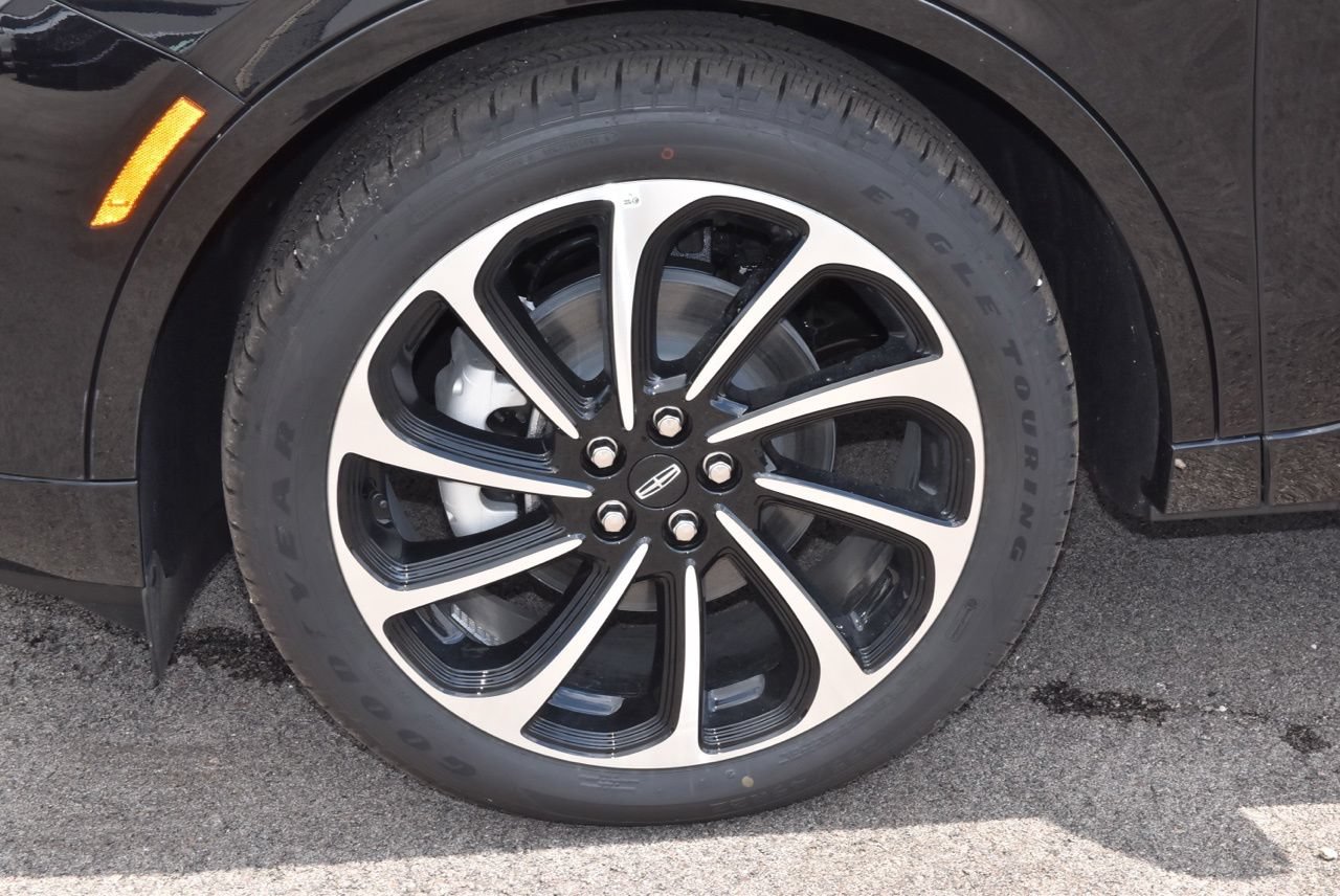 New 2026 Lincoln Nautilus Black Label AWD/4WD image 45