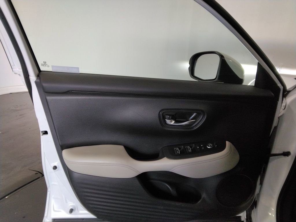 Used 2023 Honda HR-V EX-L image 27