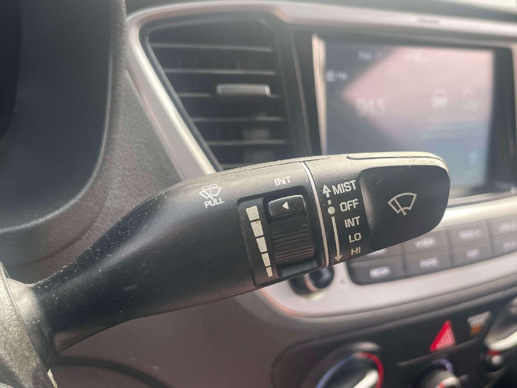 Used 2019 Hyundai Accent SEL FWD image 22