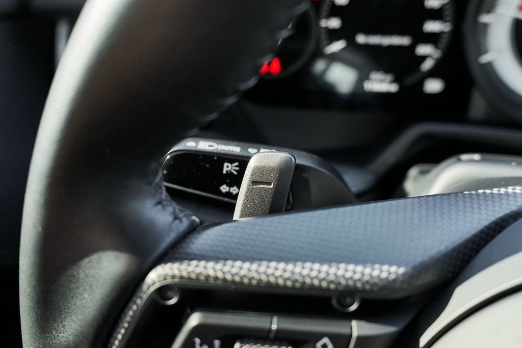 Used 2024 Porsche 911 Turbo image 42