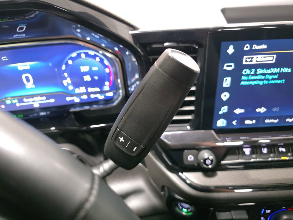 Used 2025 Chevrolet Silverado 2500 ZR2 w/ Technology Package image 19