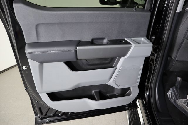 New 2026 Ford F350 XLT w/ 360-Degree Camera Package image 14