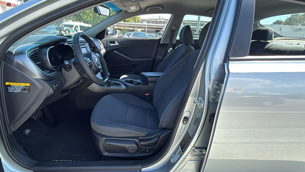 Used 2015 Kia Optima LX FWD image 23