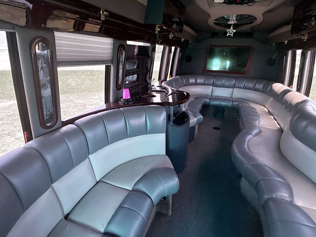Used 2007 Ford E-450 and Econoline 450 RWD image 25