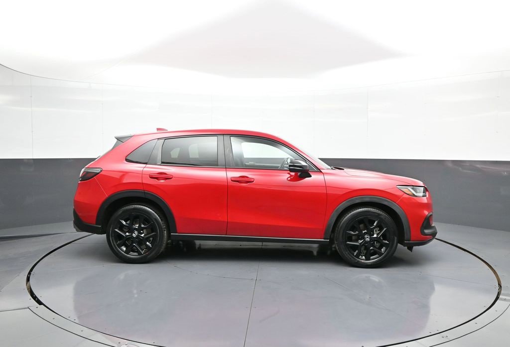 Certified 2024 Honda HR-V Sport image 5