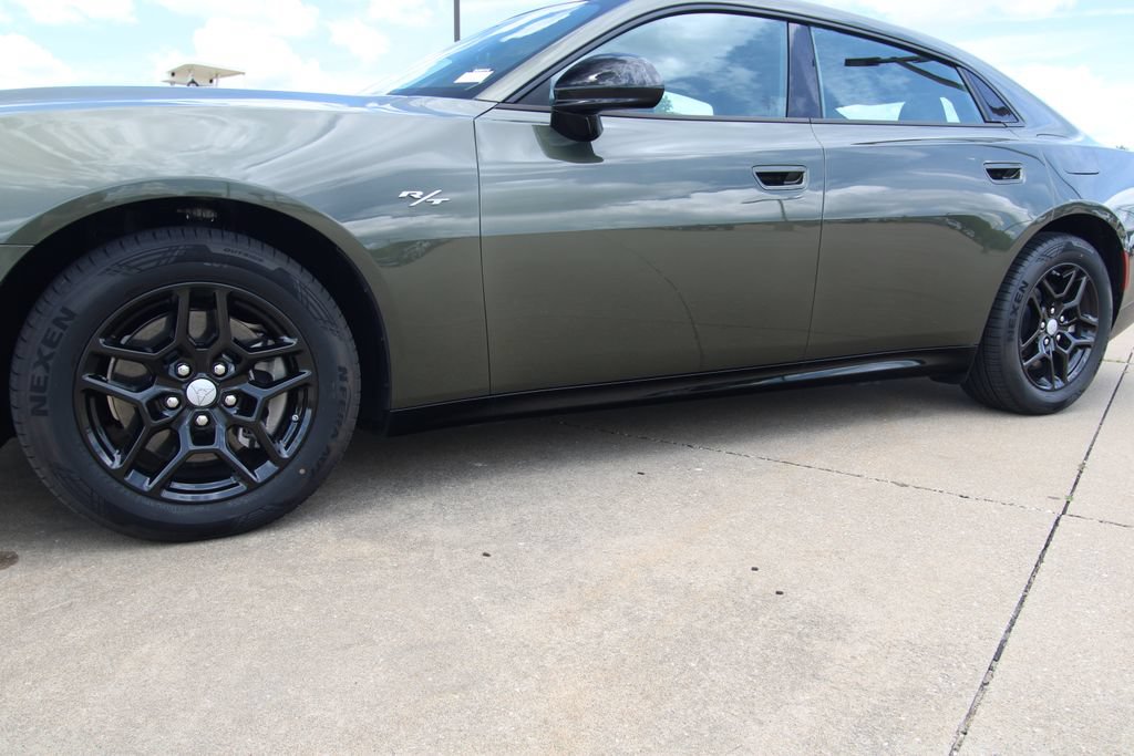 New 2026 Dodge Charger R/T AWD/4WD image 10