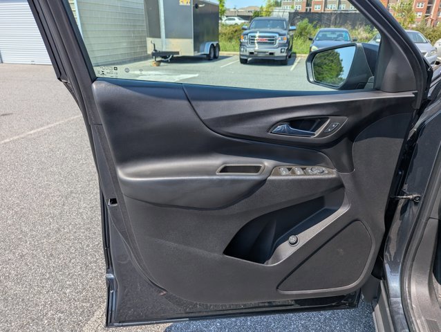 Used 2023 Chevrolet Equinox LT image 21