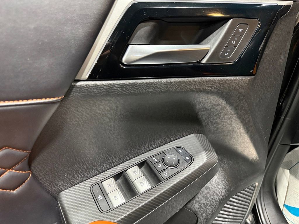 Used 2023 Mitsubishi Outlander SEL image 24