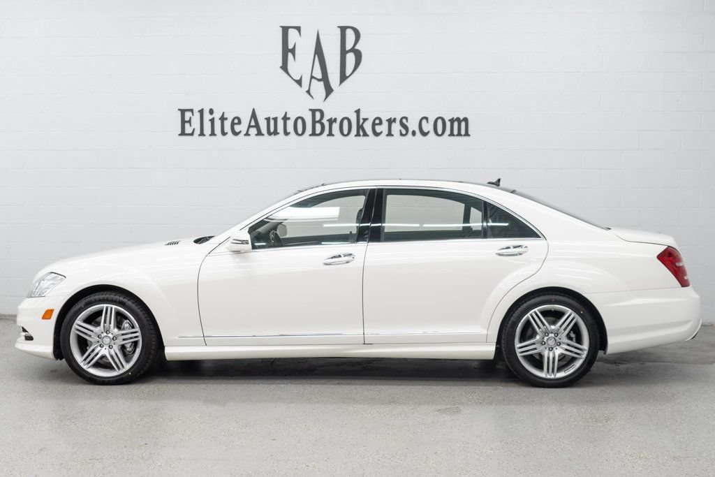 Used 2013 Mercedes-Benz S 550 4MATIC image 2