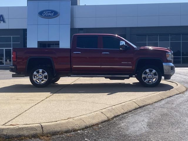 Used 2019 GMC Sierra 2500 SLT w/ Duramax Plus Package AWD/4WD image 2