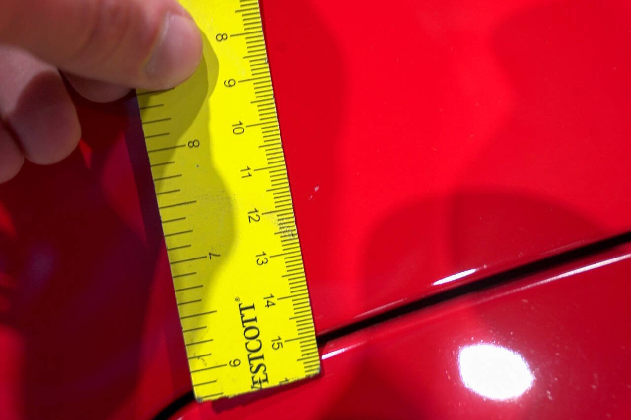 Used 1990 Chevrolet Corvette Coupe RWD image 31
