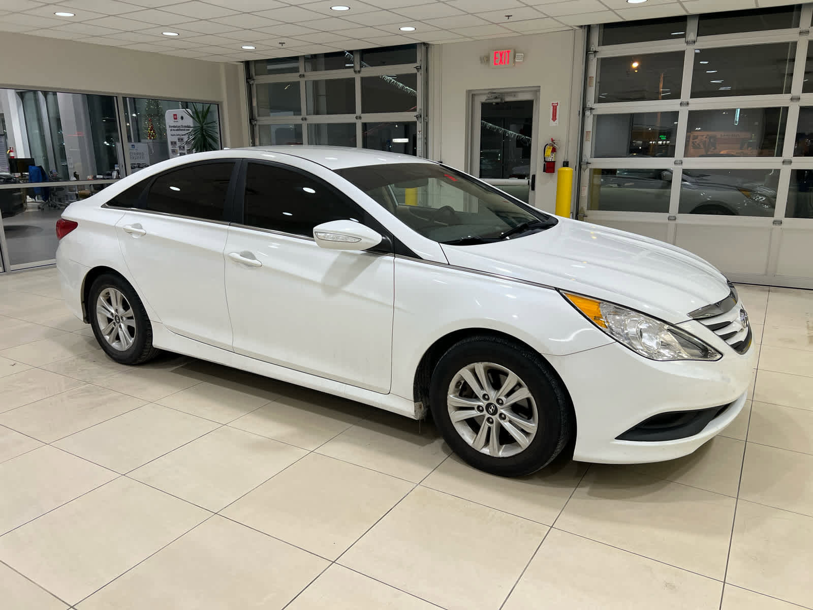 Used 2014 Hyundai Sonata GLS w/ Popular Equipment Group 2 image 1
