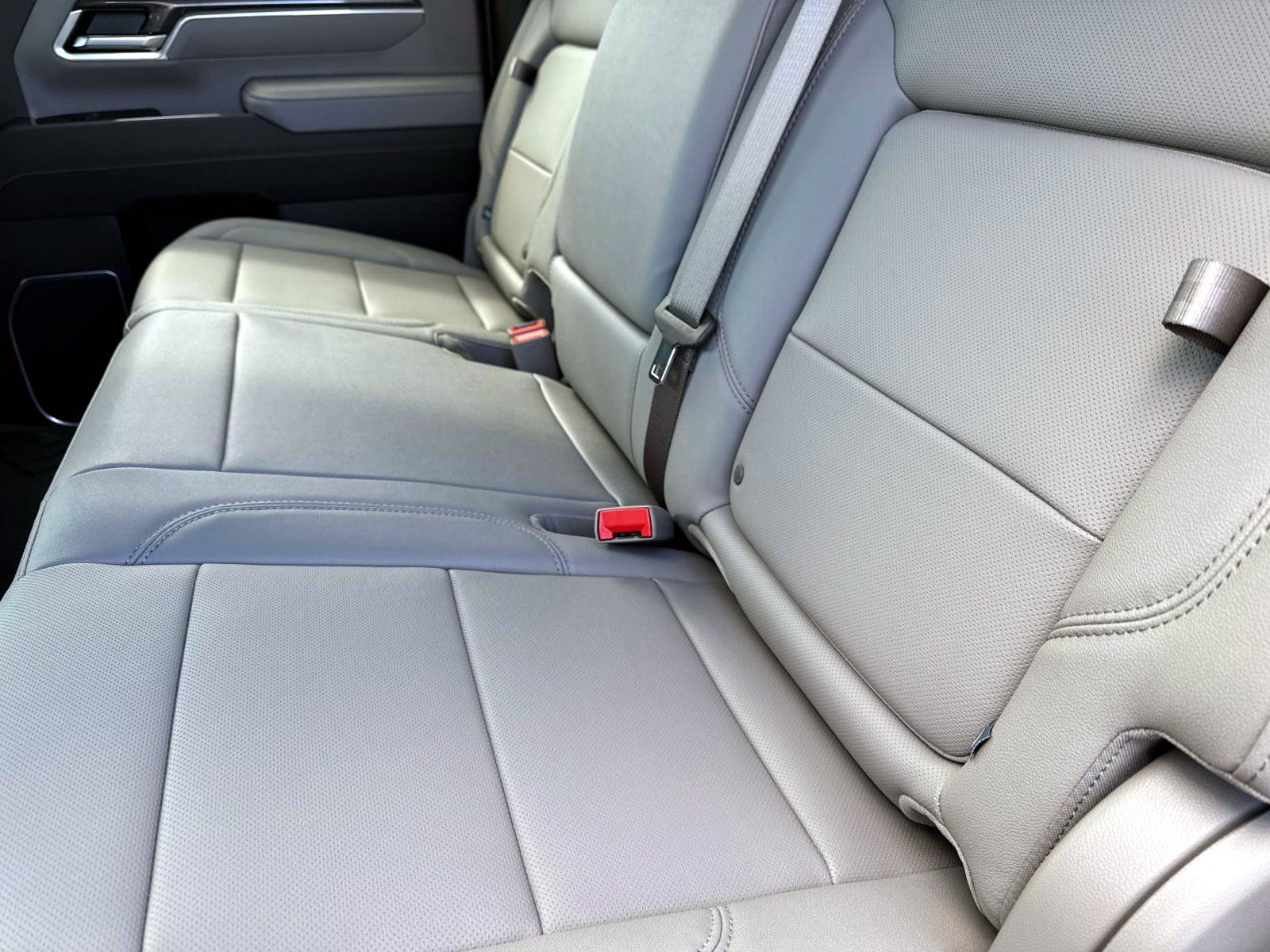 New 2026 Chevrolet Silverado 2500 LTZ w/ LTZ Premium Package image 12