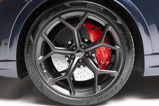 Used 2025 Audi RS Q8 performance image 34