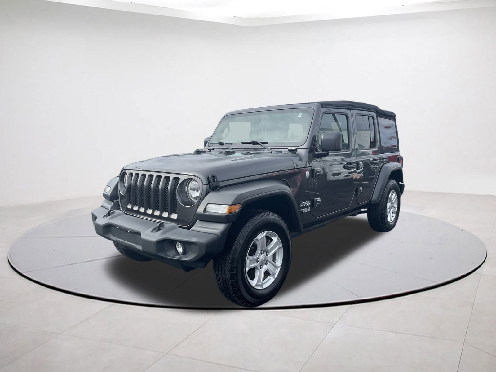 Used 2018 Jeep Wrangler Unlimited Sport S image 3