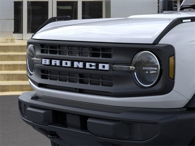 New 2025 Ford Bronco 4-Door image 19