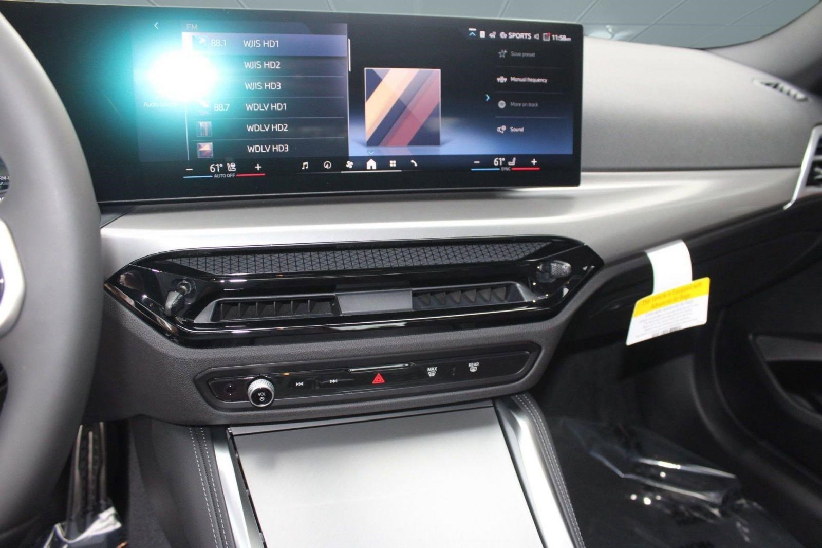 Used 2026 BMW 230i Coupe w/ Premium Package image 23