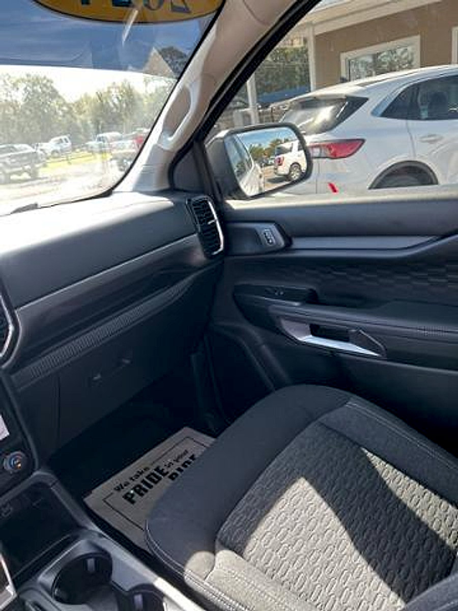 Used 2024 Ford Ranger XLT w/ FX4 Off-Road Package image 24