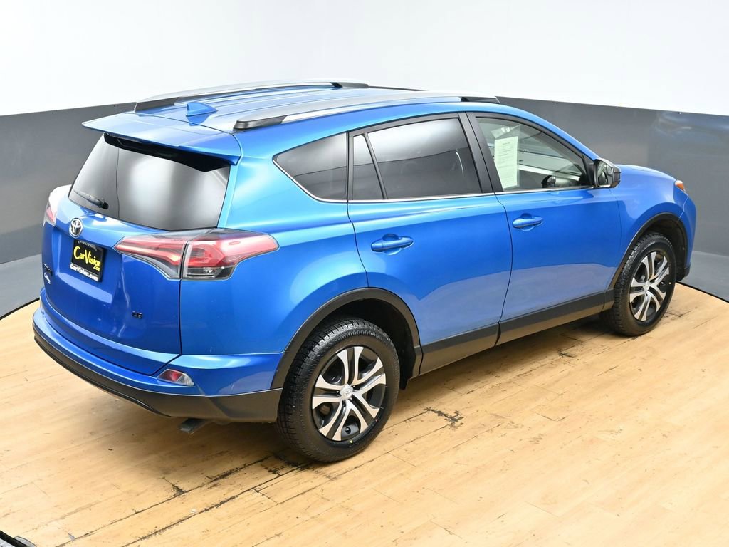 Used 2017 Toyota RAV4 LE w/ Carpet Mat Package image 39