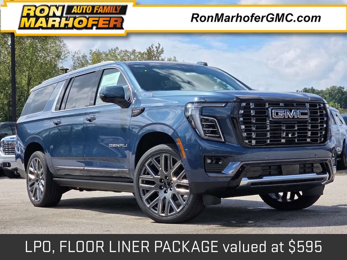 New 2026 GMC Yukon XL Denali Ultimate w/ LPO, Floor Liner Package AWD/4WD image 1