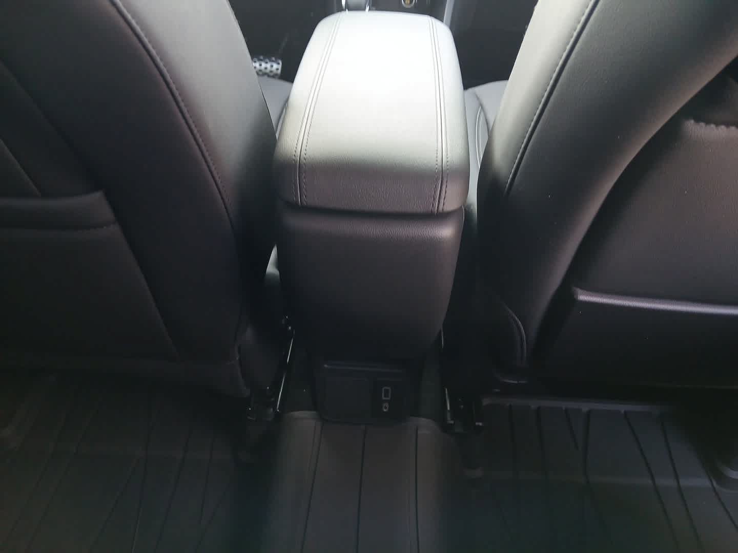 Used 2025 Buick Encore GX Preferred w/ Comfort Package AWD/4WD image 63