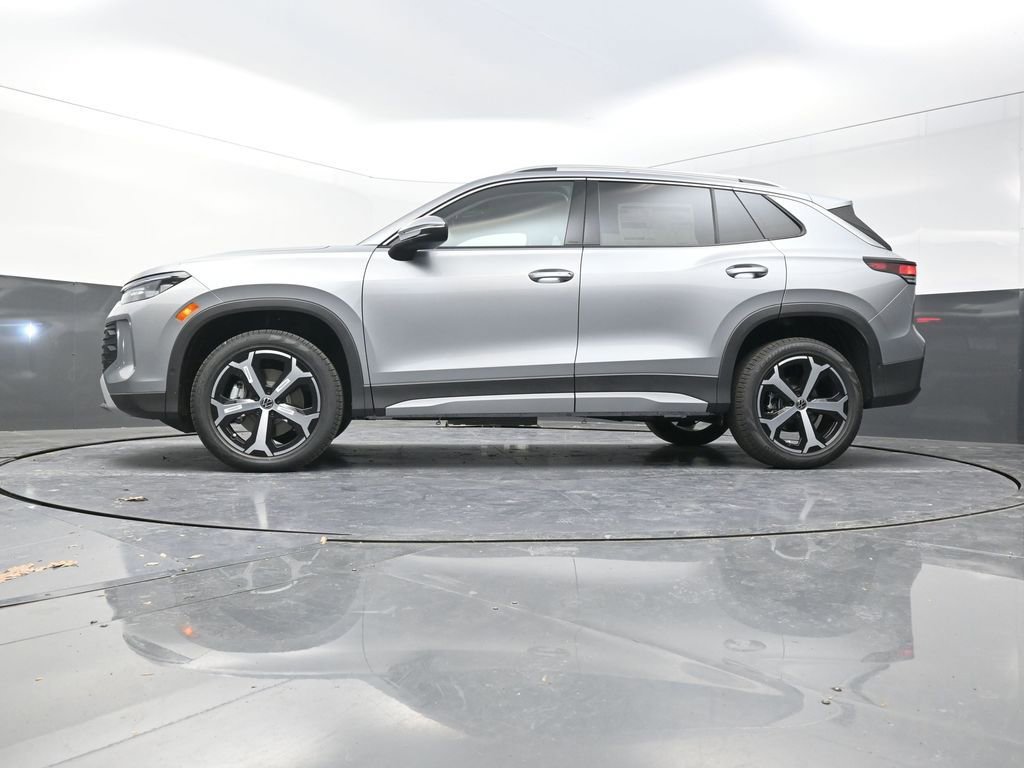 New 2026 Volkswagen Tiguan SE AWD/4WD image 24