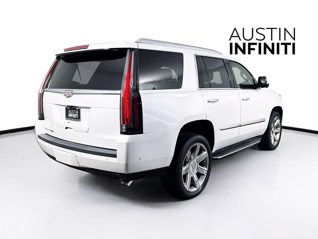Used 2018 Cadillac Escalade Luxury RWD image 8