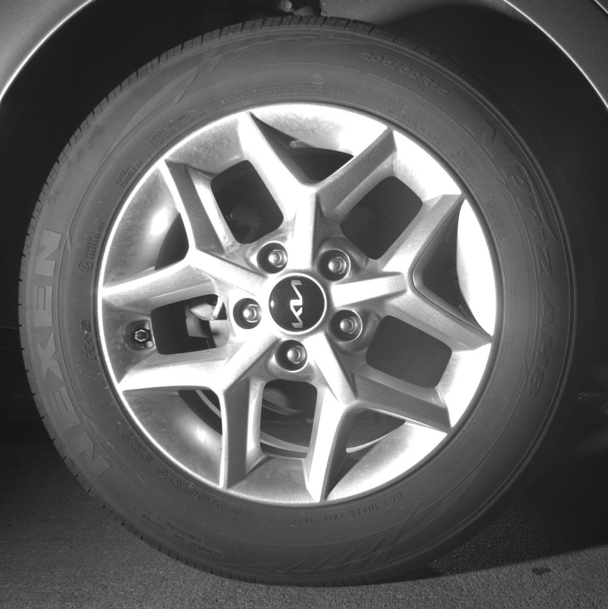 Used 2025 Kia Soul LX w/ LX Technology Package image 15