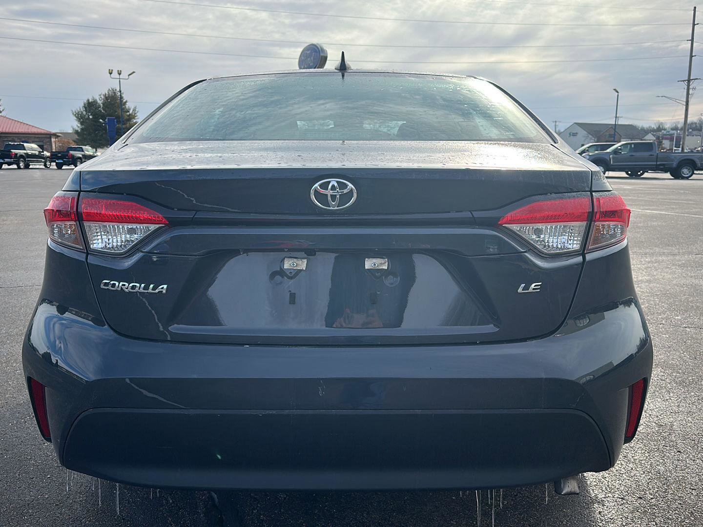 Used 2023 Toyota Corolla LE image 6