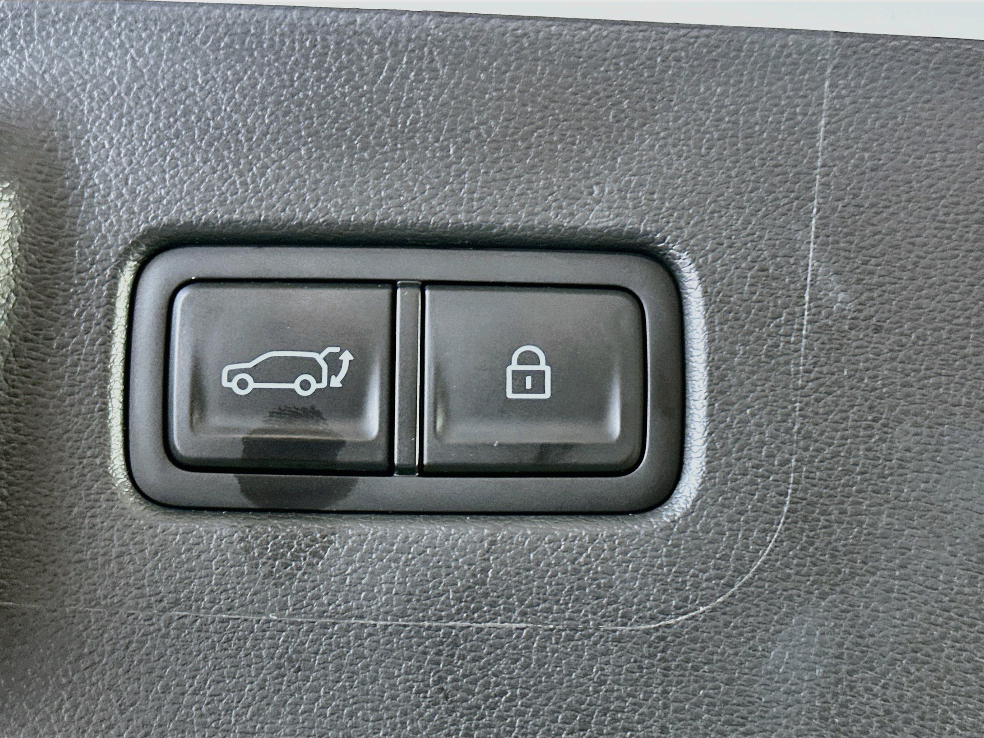 Used 2025 Hyundai Santa Fe SEL AWD/4WD image 30