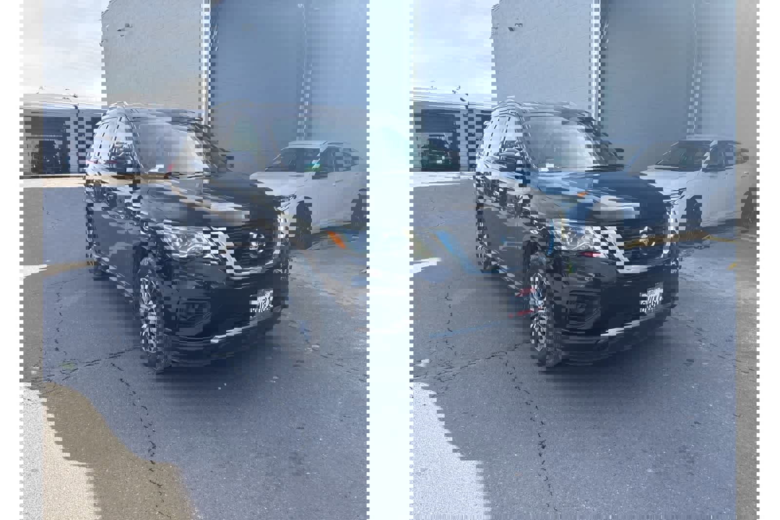 Used 2020 Nissan Pathfinder S image 10