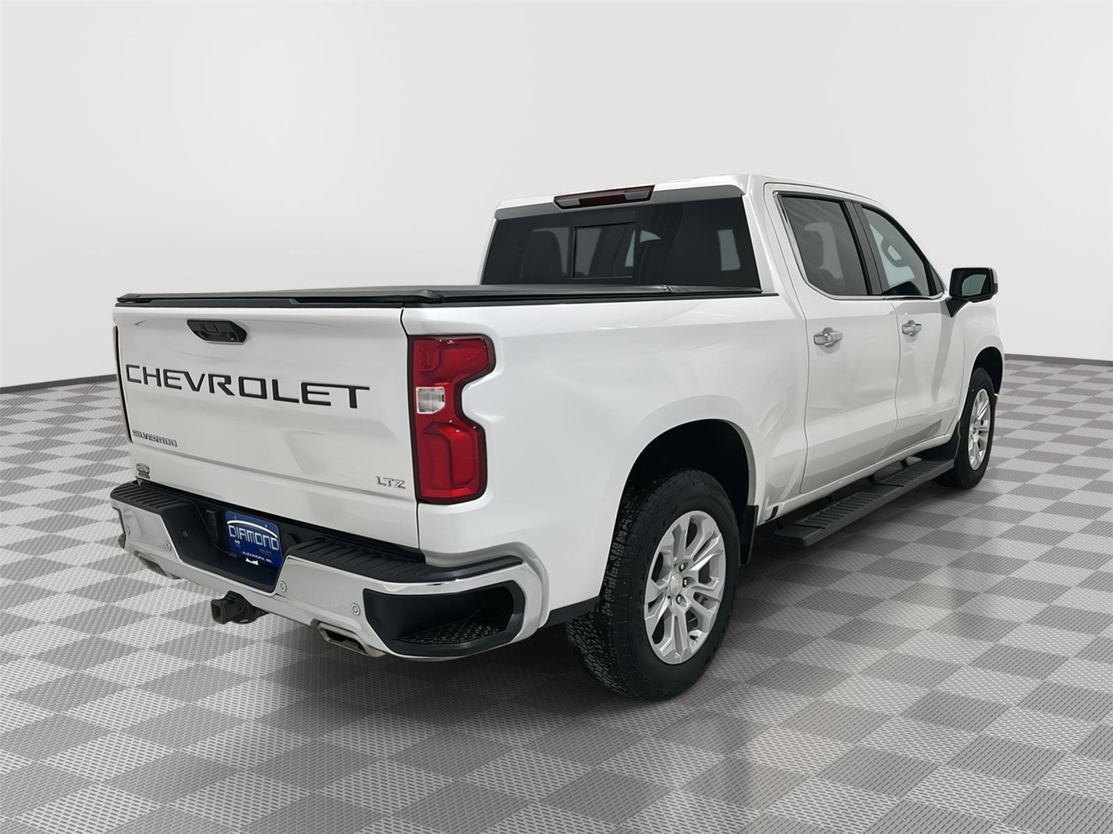 Used 2022 Chevrolet Silverado 1500 LTZ image 5