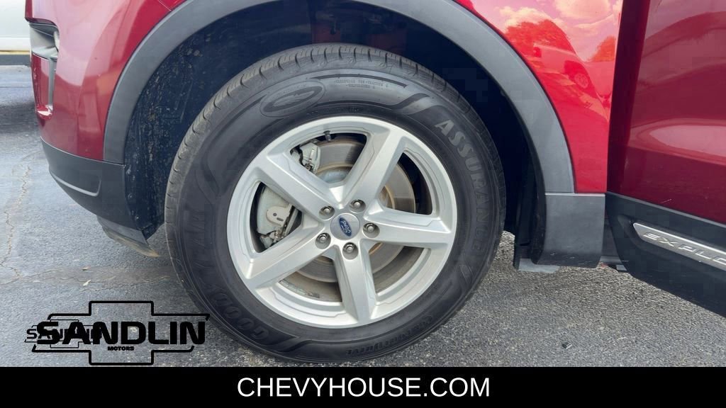 Used 2019 Ford Explorer XLT w/ Equipment Group 202A FWD image 39