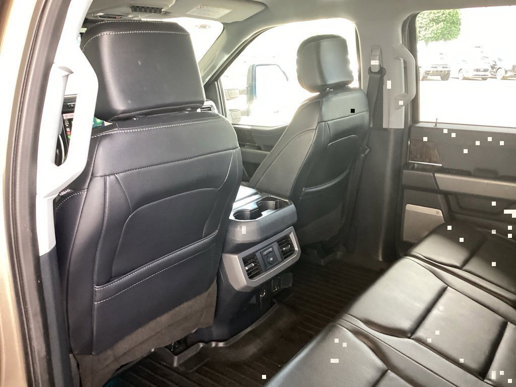 Used 2023 Ford F250 Lariat w/ Chrome Package image 34