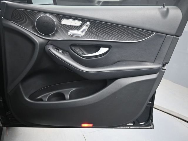 Used 2018 Mercedes-Benz GLC 300 image 30