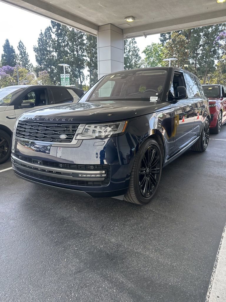 Certified 2023 Land Rover Range Rover SE AWD/4WD image 1