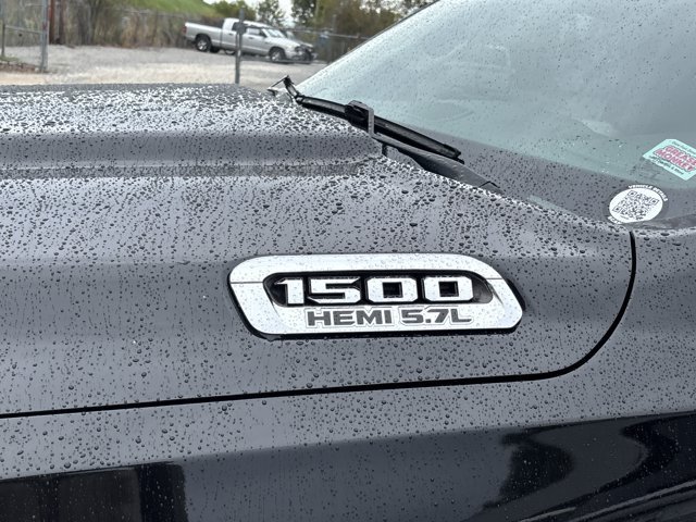 Used 2019 RAM 1500 Laramie AWD/4WD image 13