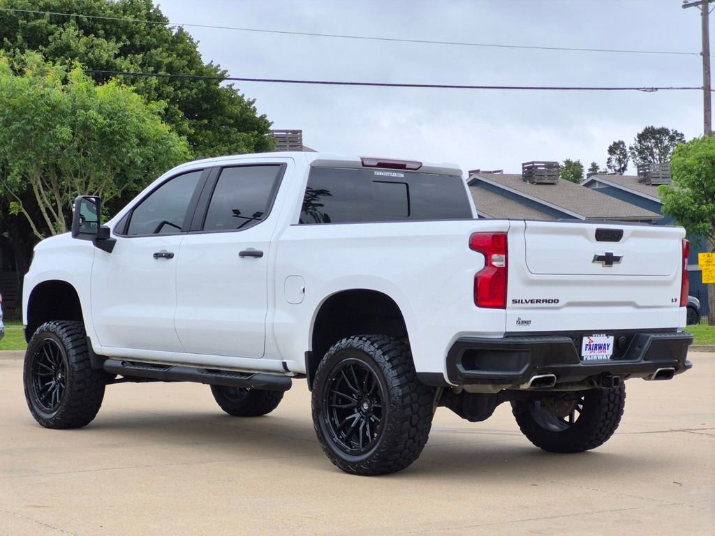 Used 2021 Chevrolet Silverado 1500 LT Trail Boss w/ Convenience Package II AWD/4WD image 4