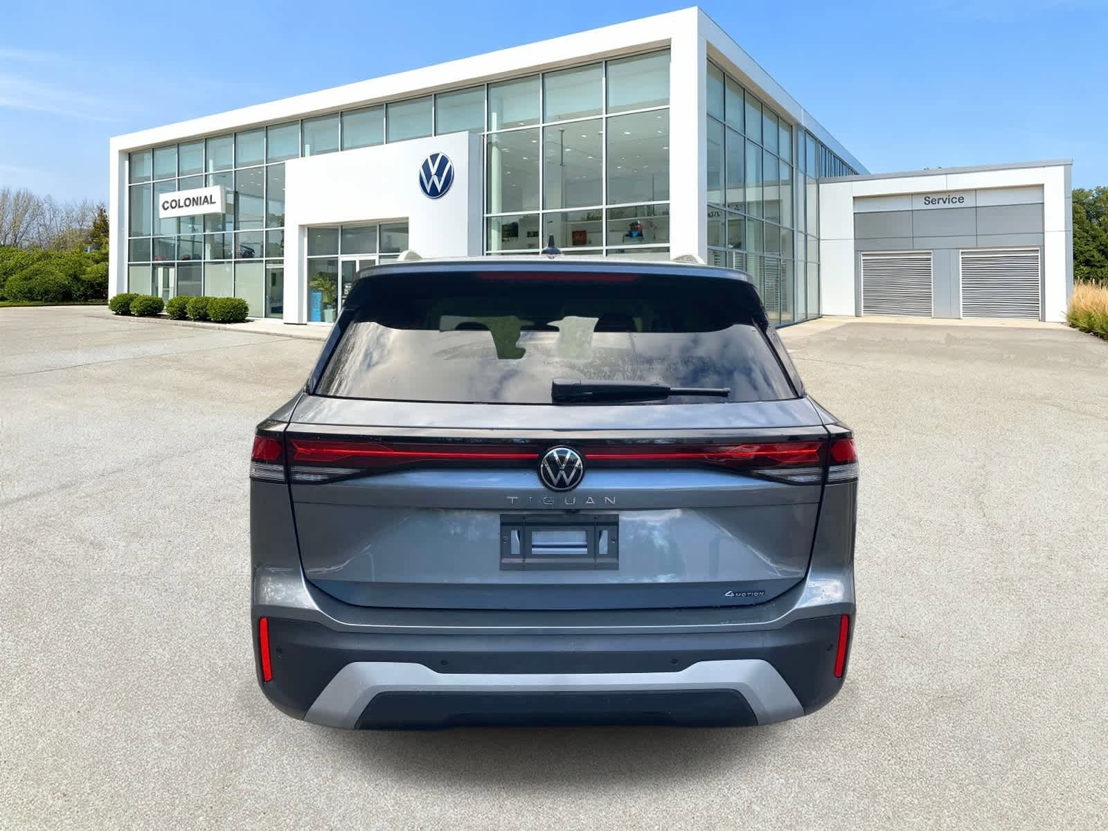 Certified 2025 Volkswagen Tiguan S AWD/4WD image 4