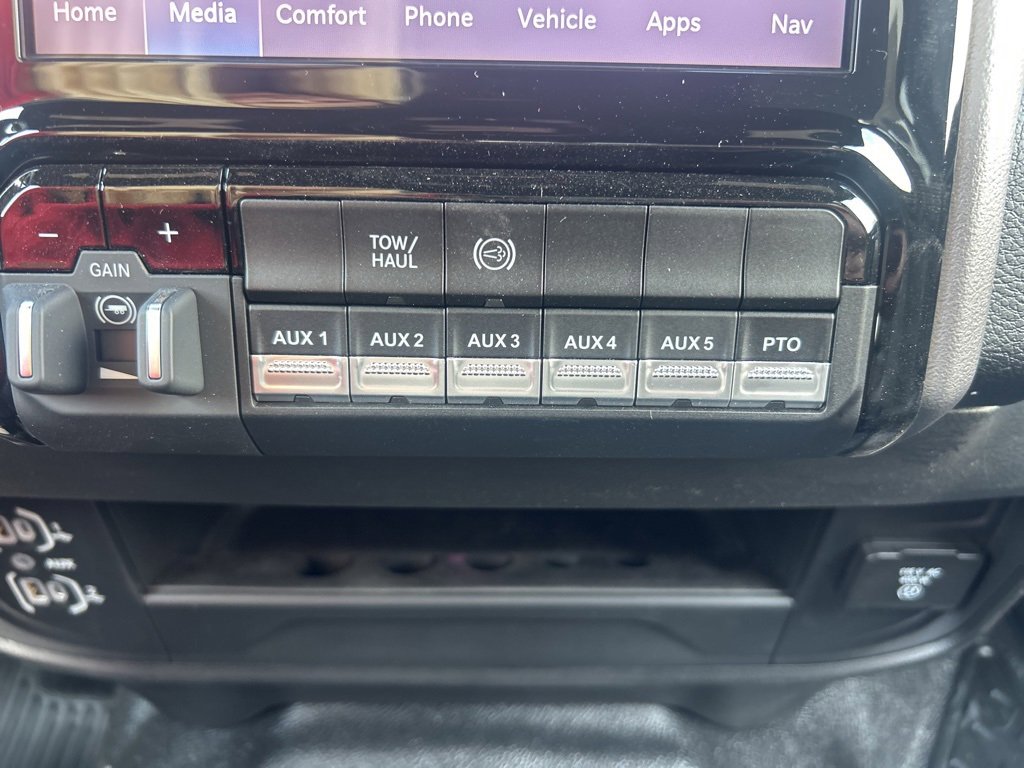 New 2026 RAM 5500 Tradesman image 25