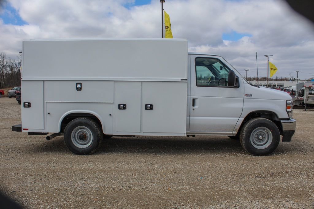 New 2025 Ford E-350 and Econoline 350 Super Duty w/ Power Equipment Group video 2