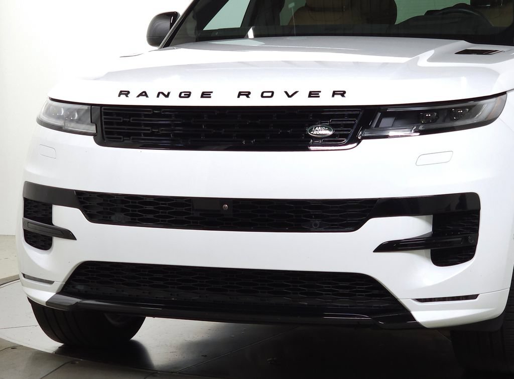 Used 2025 Land Rover Range Rover Sport Dynamic SE AWD/4WD image 12