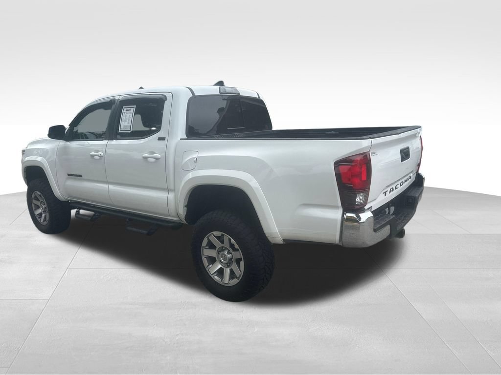 Used 2019 Toyota Tacoma SR5 RWD image 19