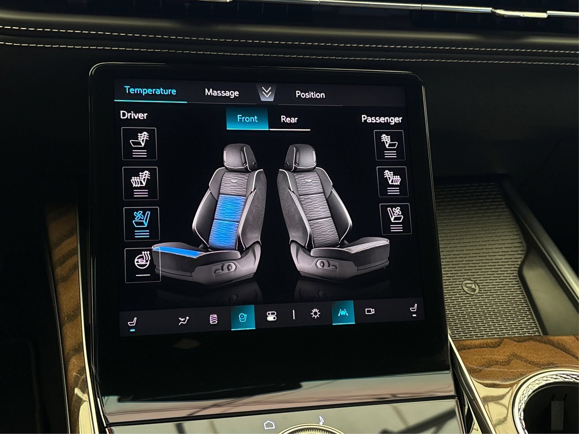 New 2026 Cadillac Escalade Platinum Sport AWD/4WD image 33
