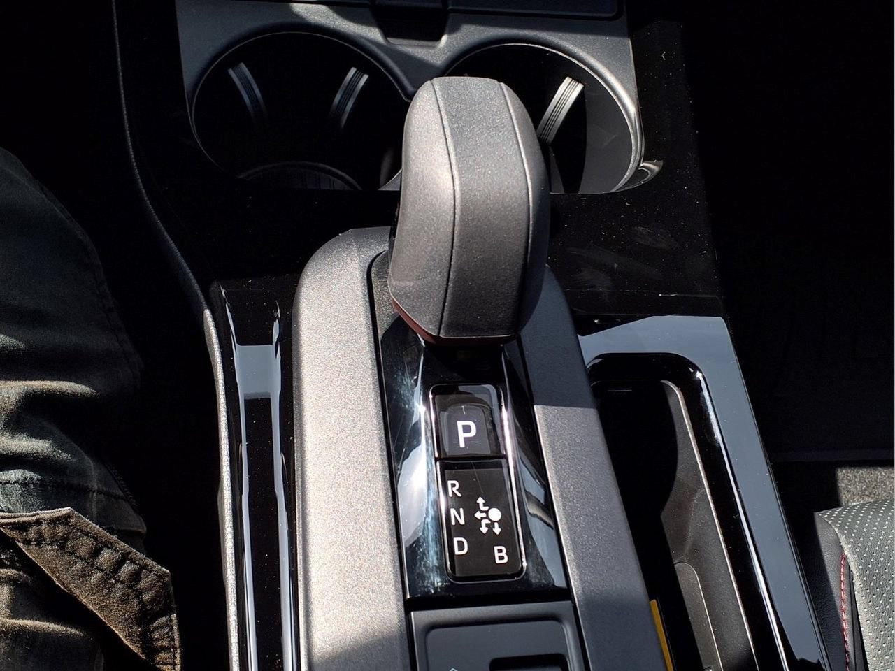New 2026 Toyota Prius Plug-In Hybrid FWD image 17
