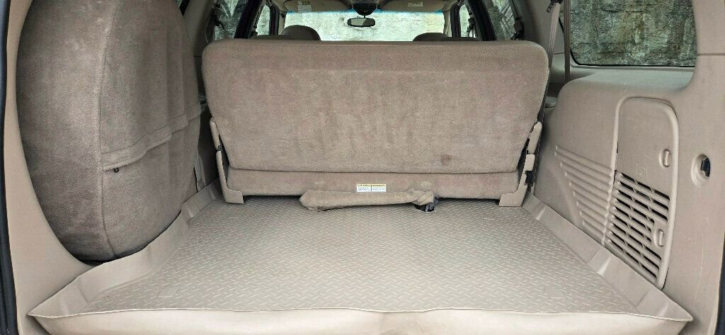Used 2000 Ford Excursion Limited image 18