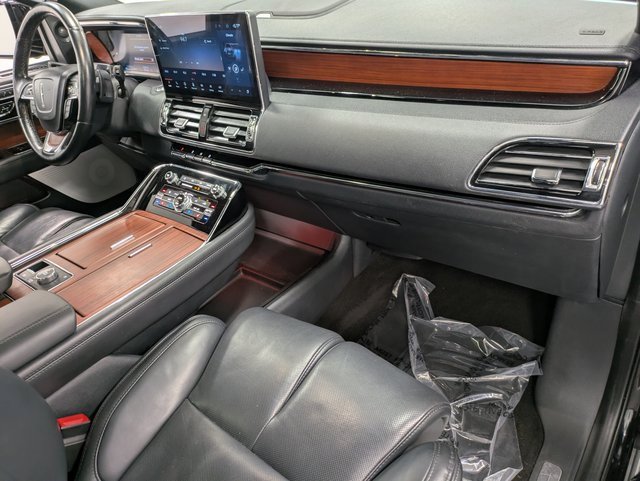 Certified 2022 Lincoln Navigator Reserve image 29