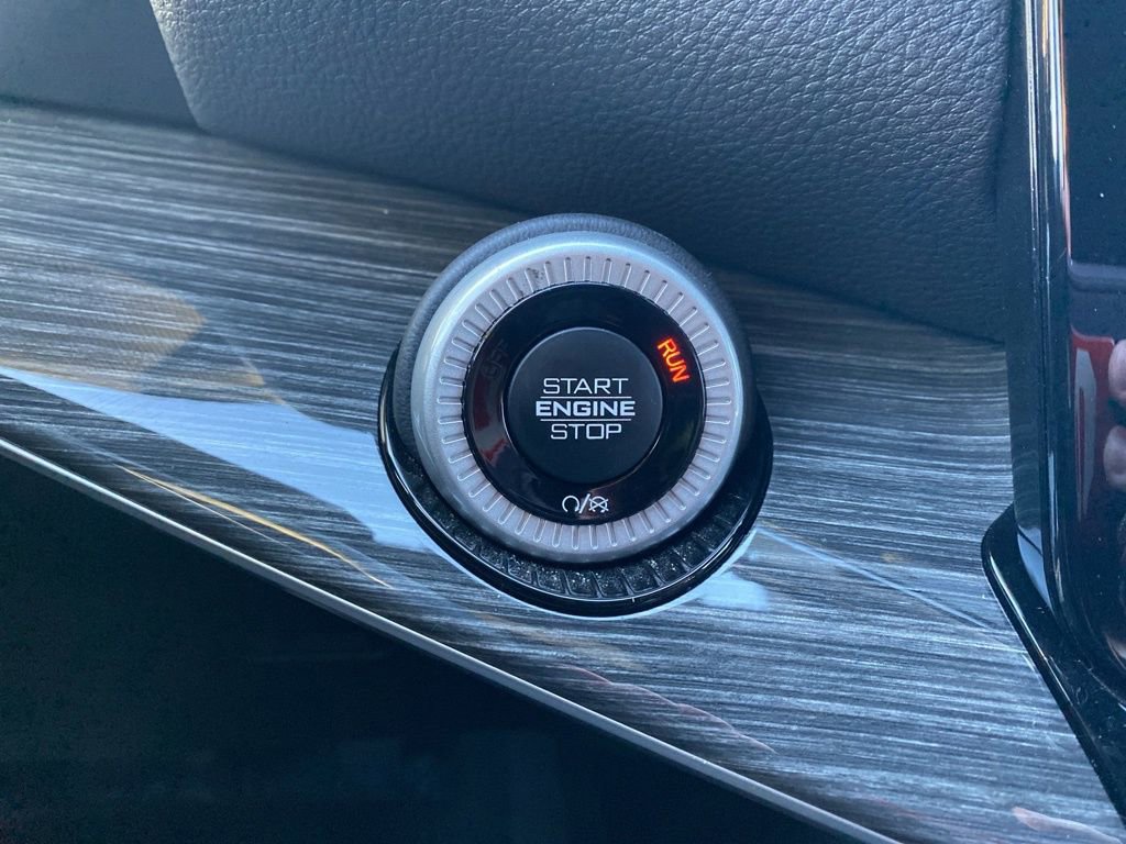 Used 2022 Jeep Wagoneer Series III image 23