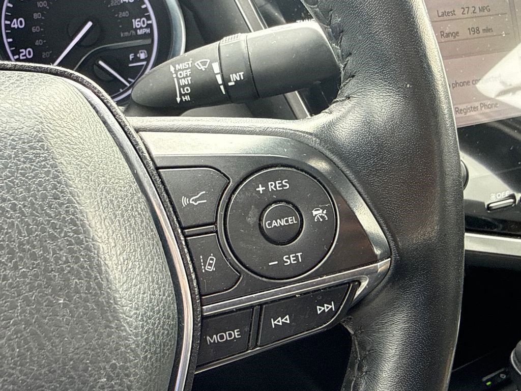 Used 2020 Toyota Camry XLE FWD image 24