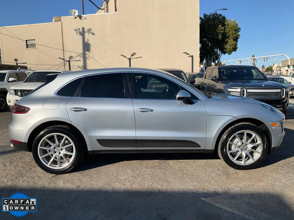 Used 2016 Porsche Macan S AWD/4WD image 3